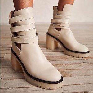 Free People Jessie Cutout Boot Frost 39